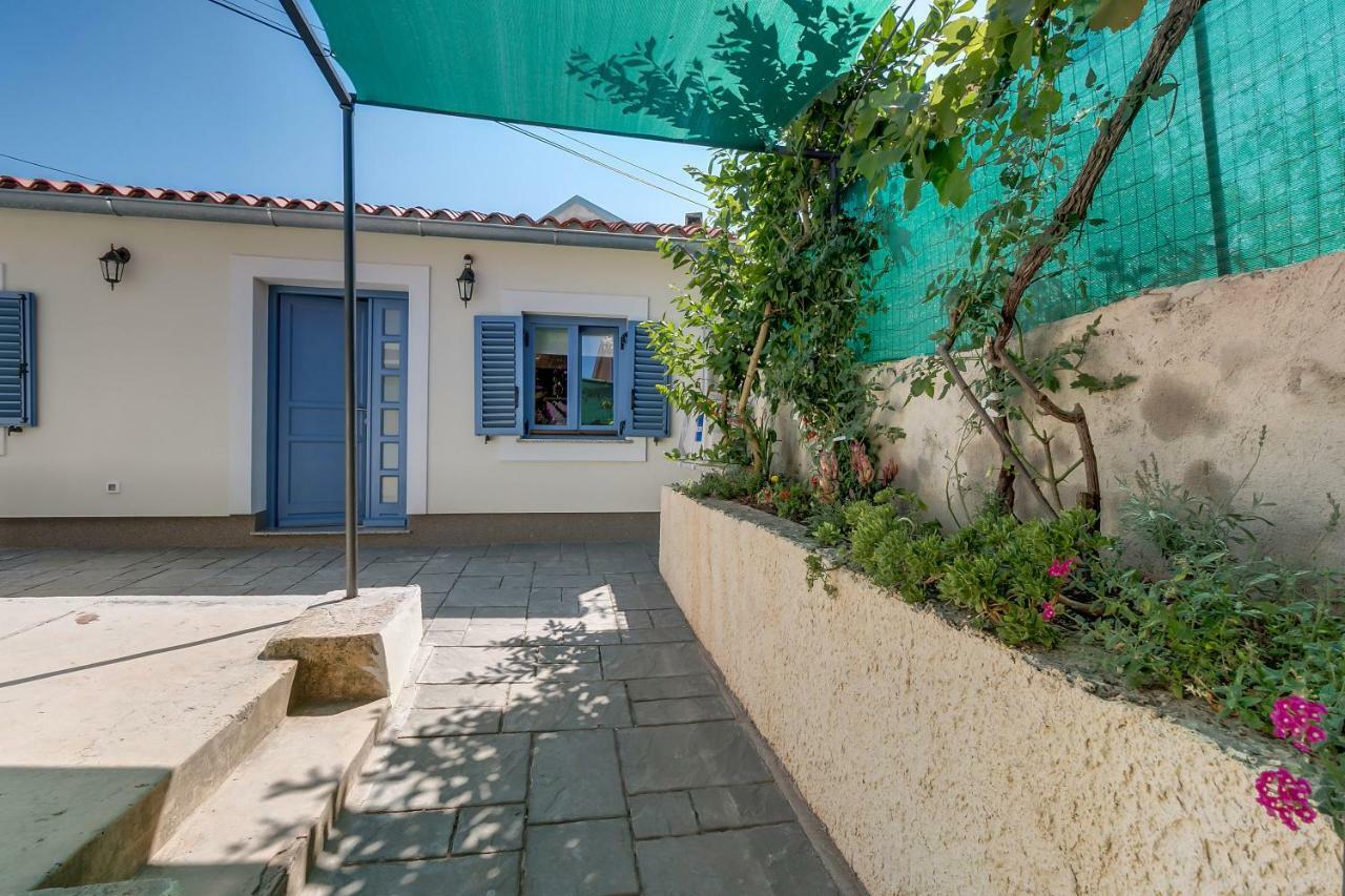 וולי לוסיניי Apartments Relax מראה חיצוני תמונה
