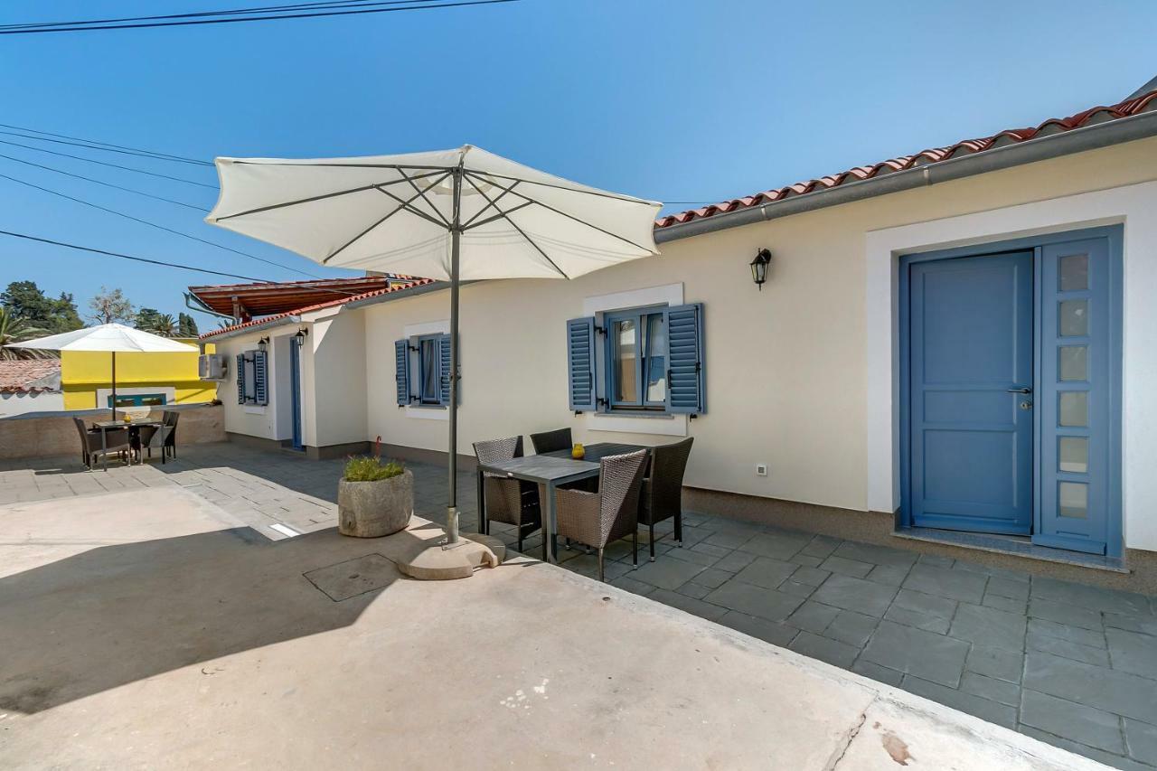 וולי לוסיניי Apartments Relax מראה חיצוני תמונה